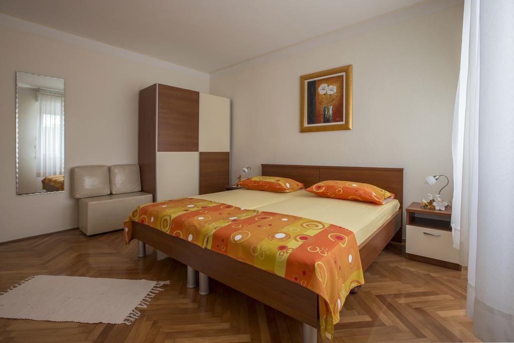 Dante Apartment Split Quarto foto